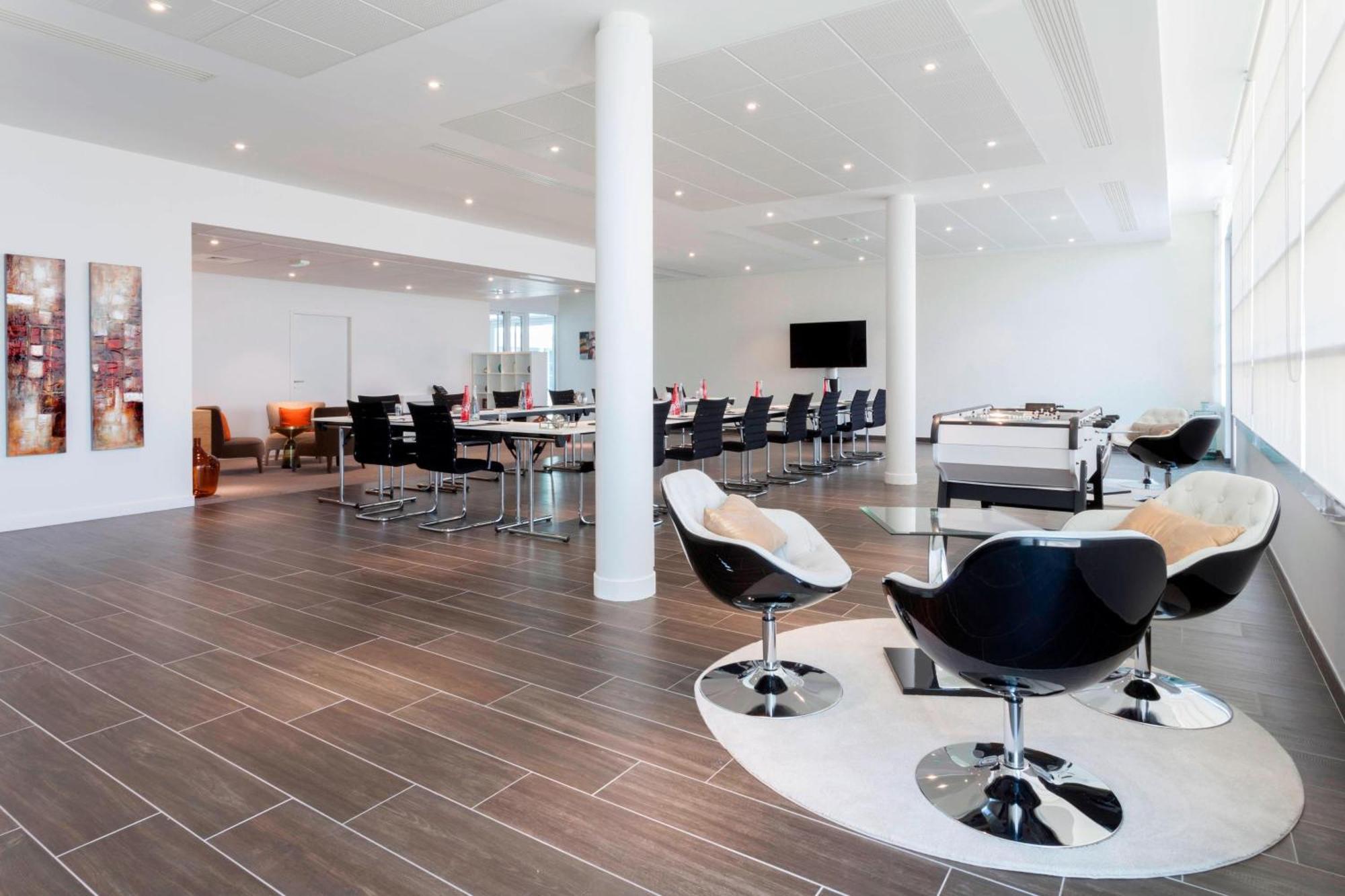 Ac Hotel By Marriott Paris Le Bourget Airport Dugny Εξωτερικό φωτογραφία