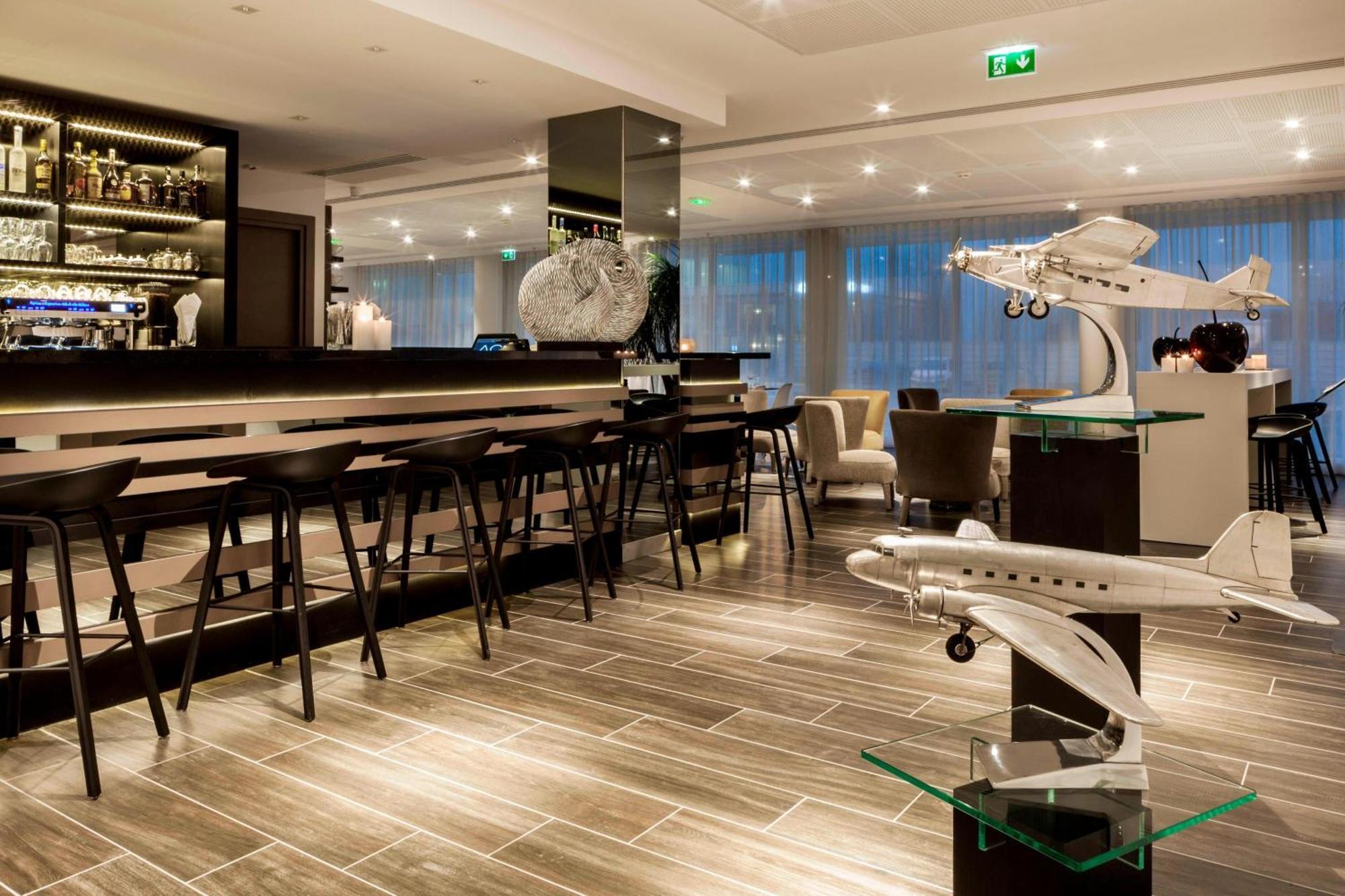 Ac Hotel By Marriott Paris Le Bourget Airport Dugny Εξωτερικό φωτογραφία