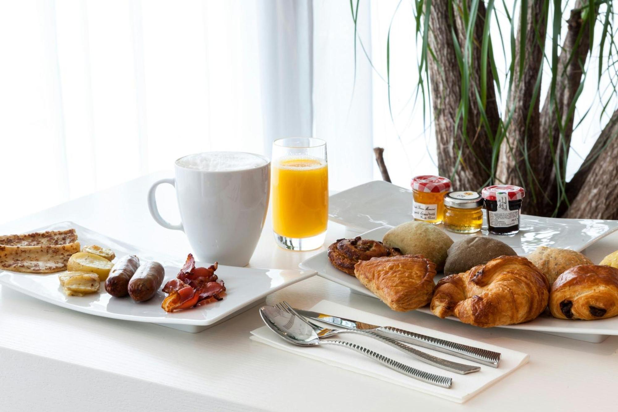 Ac Hotel By Marriott Paris Le Bourget Airport Dugny Εξωτερικό φωτογραφία