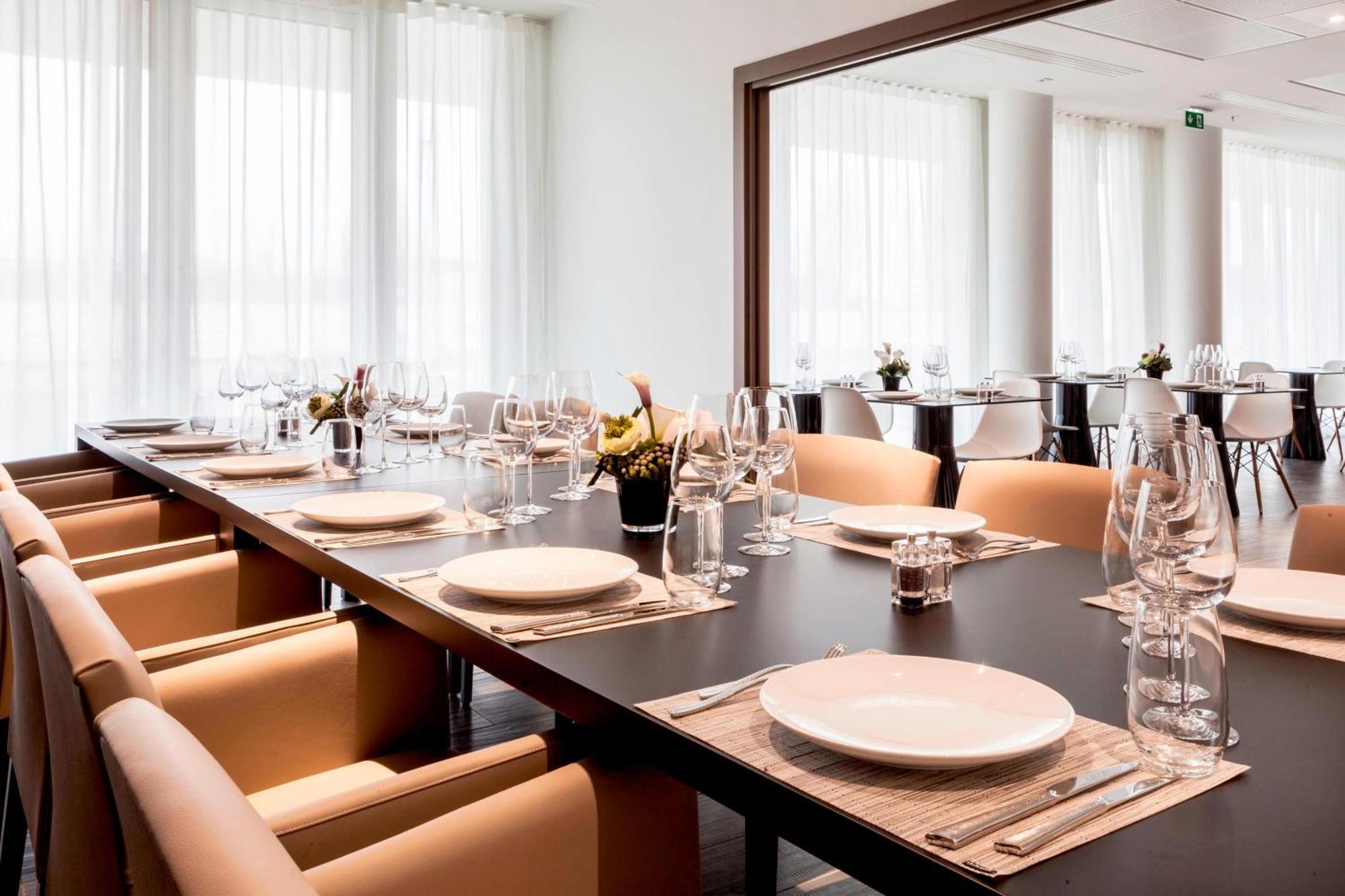 Ac Hotel By Marriott Paris Le Bourget Airport Dugny Εξωτερικό φωτογραφία