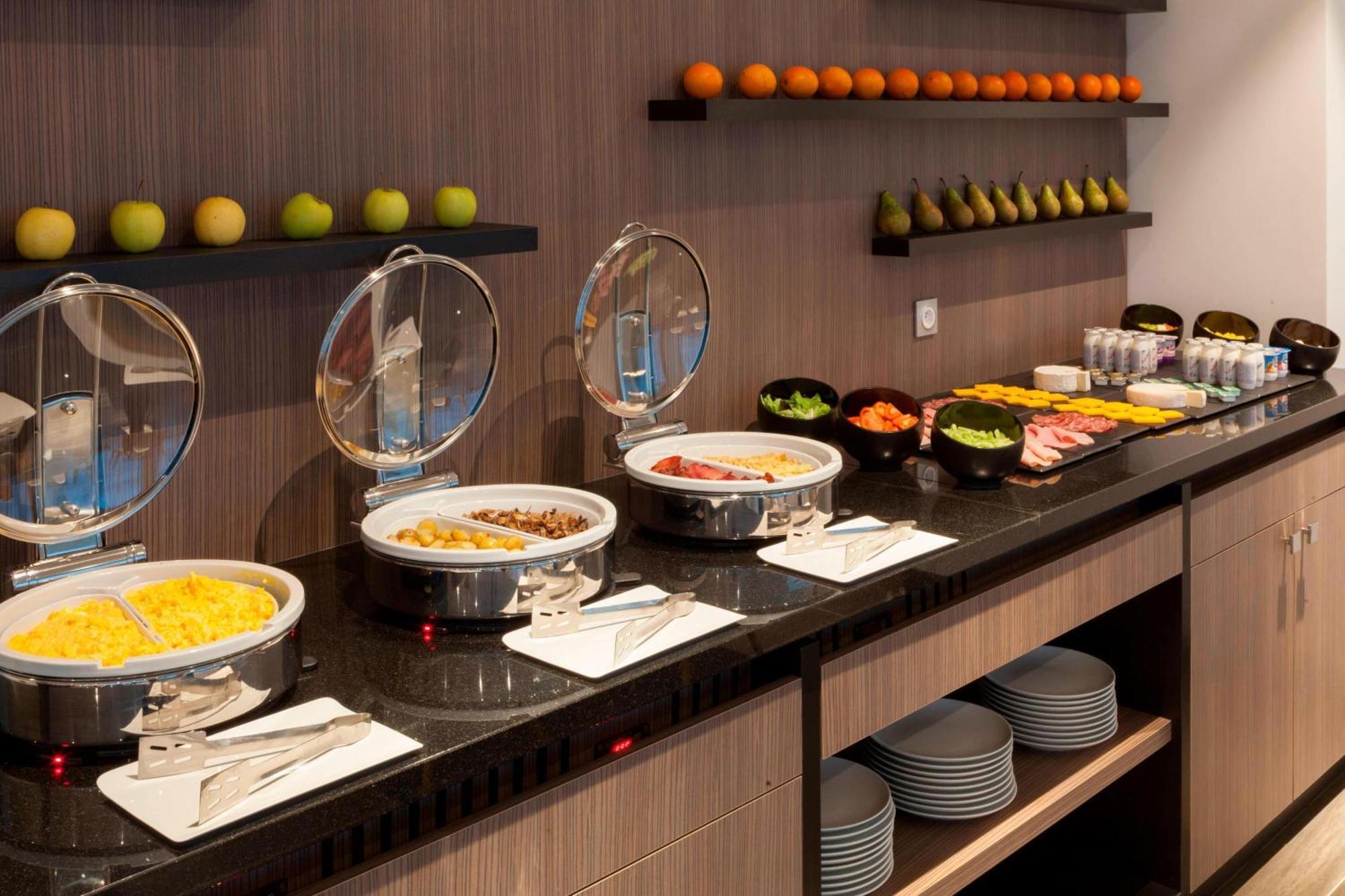 Ac Hotel By Marriott Paris Le Bourget Airport Dugny Εξωτερικό φωτογραφία