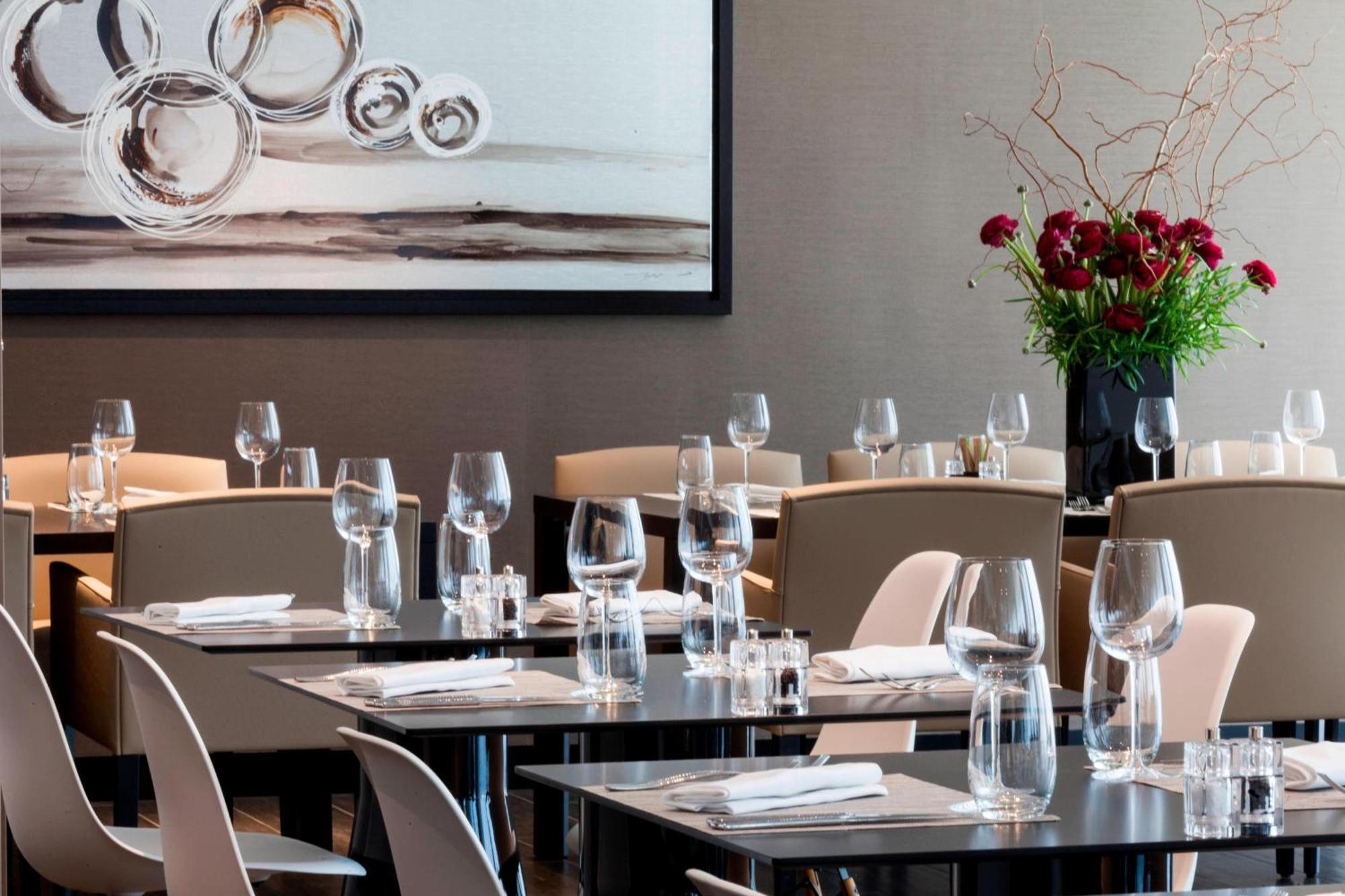 Ac Hotel By Marriott Paris Le Bourget Airport Dugny Εξωτερικό φωτογραφία
