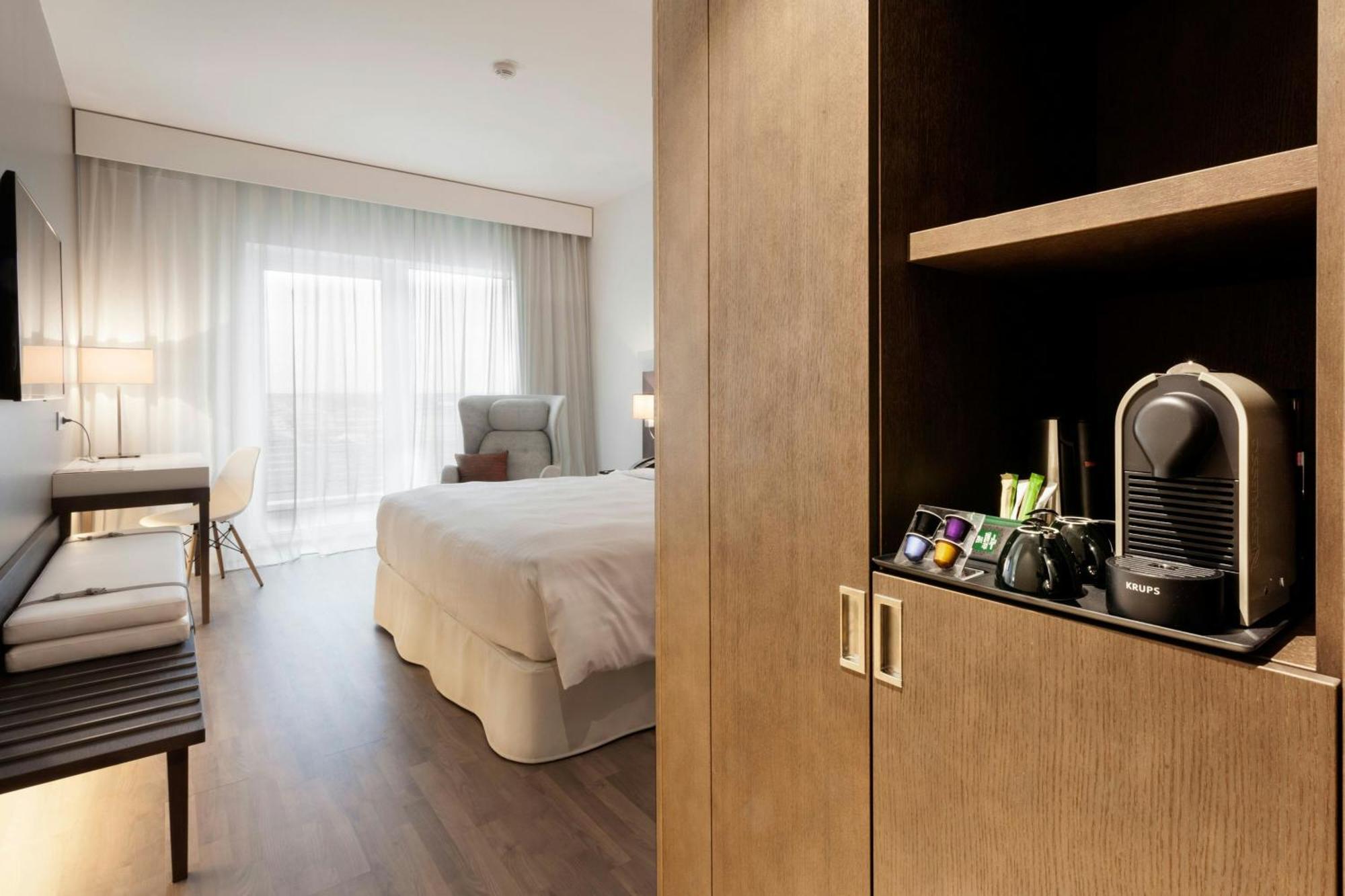 Ac Hotel By Marriott Paris Le Bourget Airport Dugny Εξωτερικό φωτογραφία